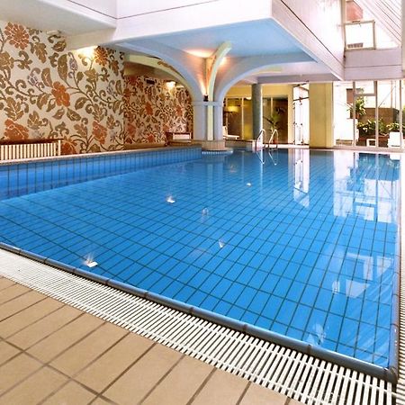 Hotel Ferrari Salsomaggiore Terme Kültér fotó