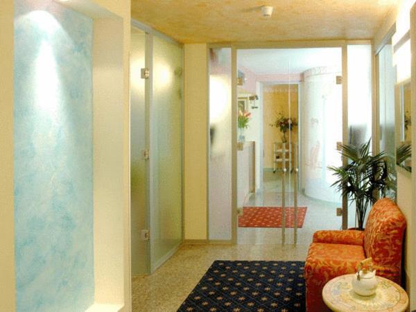 Hotel Ferrari Salsomaggiore Terme Kültér fotó